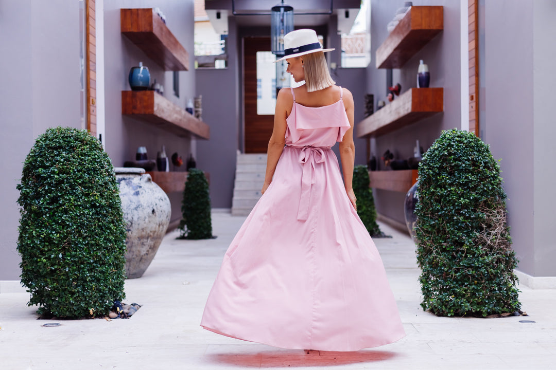 How Seasonal Changes Shape Wardrobe Planning