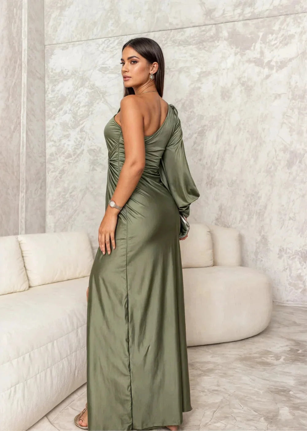 One-shoulder satin dress in navy blue with a side slit, elegant and chic for formal occasions.